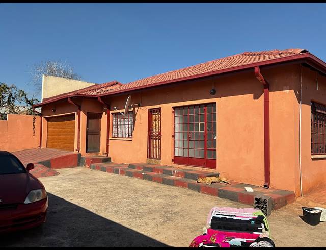 4 BEDROOM HOUSE TO LET IN PROCLAMATION HILL